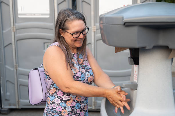 Best Portable bathroom rental  in Fountain Hills, AZ